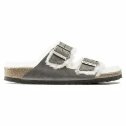 Discount β Birkenstock Arizona Shearling Oiled Leather Iron π₯° 18 Discount β Birkenstock Arizona Shearling Oiled Leather Iron π₯° -men-sandals Shop 1021067 side