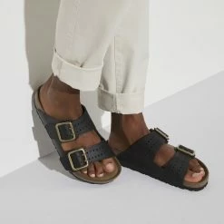 Brand new 🔥 Birkenstock Arizona Natural Leather Black ⌛ -men-sandals Shop 1022604 f closeup m